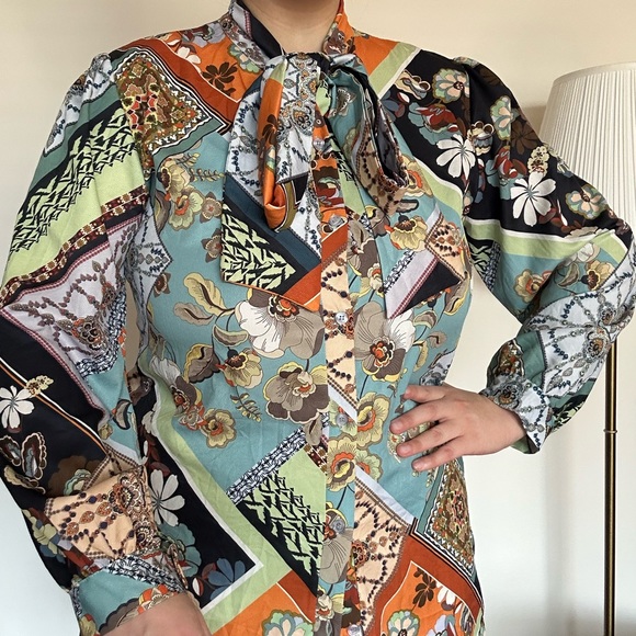 Floral print blouse size M/L / women's shirt - Picture 3 of 16